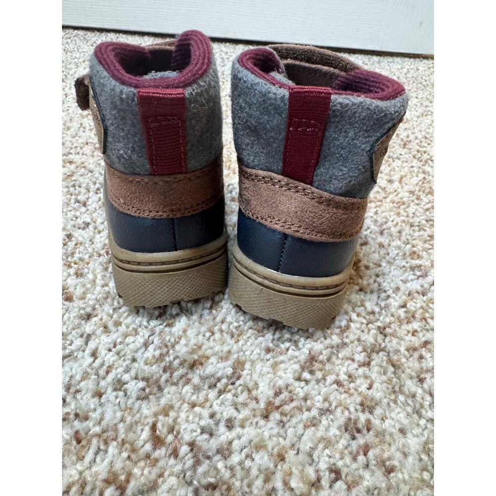 CARTERS baby/Toddler High Top boots; size 4, Brown - Picture 10 of 10